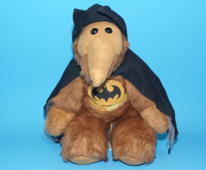 ALF ALIEN LIFE FORM DRESSED AS BATMAN LARGE PLUSH SOFT TOY 16″ 41CM 1986 ALIEN PRODUCTIONS BOOTLEG