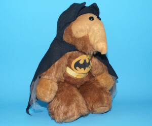 ALF ALIEN LIFE FORM DRESSED AS BATMAN LARGE PLUSH SOFT TOY 16″ 41CM 1986 ALIEN PRODUCTIONS BOOTLEG