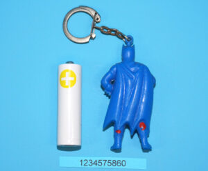 BATMAN KEYRING KEYCHAIN 1:32 SCALE PLASTIC TOY FIGURE 1960s ITALY
