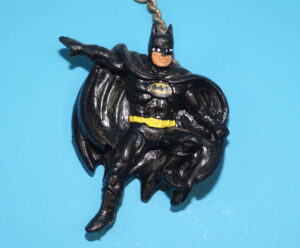 BATMAN KEYRING KEYCHAIN THE MOVIE PVC MINI FIGURE 1989 BULLY BULLYLAND