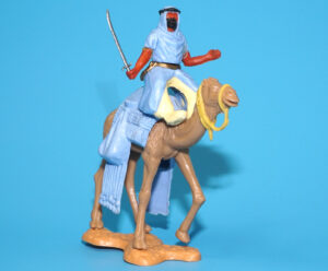 TIMPO TOYS SWOPPETS ARAB DESERT WARRIOR MOUNTED CAMEL RIDER 1960s ENGLAND READ
