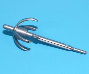 JONNY QUEST ORIGINAL SPARE PART JUNGLE ASSAULT DR. QUEST MISSILE 1996 GALOOB