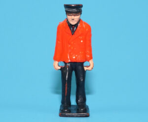 CORGI TOYS ORIGINAL SPARE PART 482 RANGE ROVER AMBULANCE MEDIC FIGURE 1974 METTOY ENGLAND