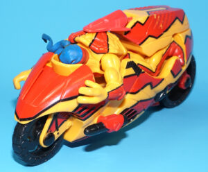 TMNT TEENAGE MUTANT NINJA TURTLES NEXT MUTATION TURTLEFLAGE LEO & CAM BLITZ CYCLE NEAR COMPLETE 1998 PLAYMATES