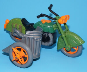 TMNT TEENAGE MUTANT NINJA TURTLES TURTLECYCLE NEAR COMPLETE 1989 PLAYMATES