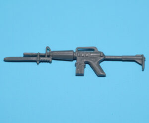 1986 OUTPOST DEFENDER ORIGINAL SPARE PART XM-16 ATTACK RIFLE GUN EURO LIGHT GREY HASBRO