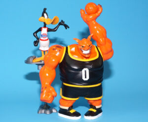 SPACE JAM DAFFY DUCK VS POUND 100% COMPLETE 1996 PLAYMATES