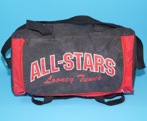 SPACE JAM LOONEY TUNES CHICAGO BULLS DUFFLE SPORTS GYM BAG 1996 WARNER BROS. CONSUMER PRODUCTS NBA