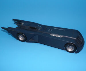BATMAN ANIMATED SERIES BTAS BATMOBILE 99% COMPLETE 1992 KENNER READ