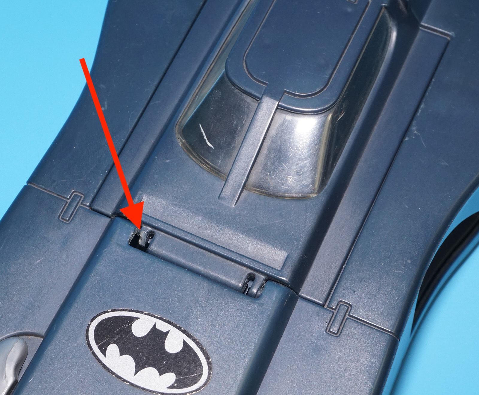 BATMAN ANIMATED SERIES BTAS BATMOBILE 99% COMPLETE 1992 KENNER READ - Image 6