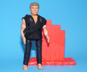 KARATE KID JOHN KREESE WITH BREAK-AWAY WALL 100% COMPLETE 1986 REMCO WORKS!