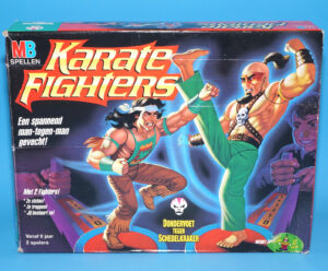 KARATE FIGHTERS THUNDERFOOT VS SKULL CRUSHER COMPLETE BOXED DUTCH EURO BOX 1994 MILTON BRADLEY