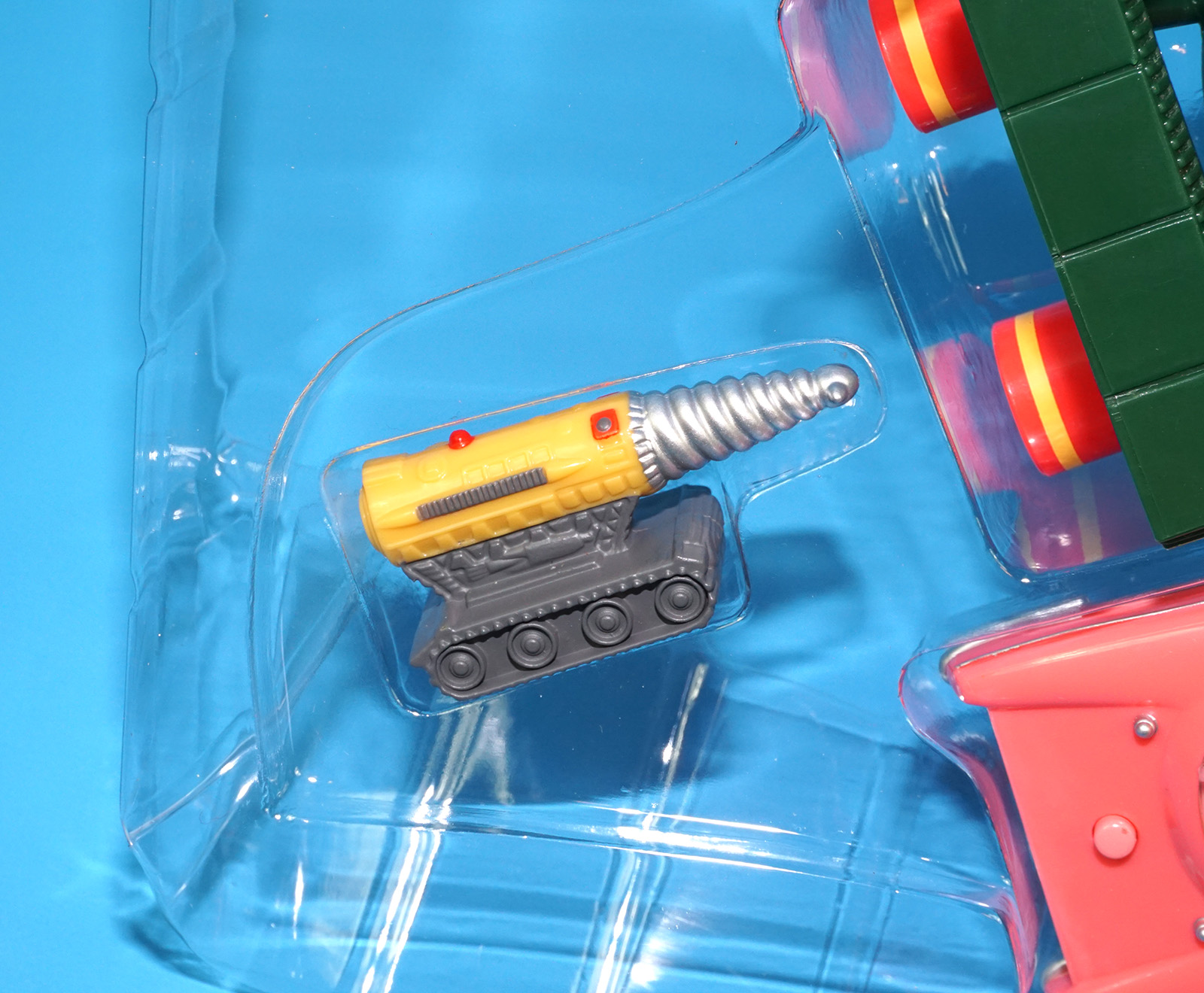 THUNDERBIRDS 6 VEHICLE SUPER SET MIB UK BOX 1999 CARLTON VIVID IMAGINATIONS - Image 13