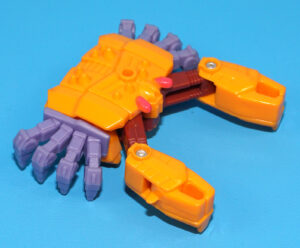 TRANSFORMERS G1 ORIGINAL SPARE PART PRETENDER OCTOPUNCH INNER ROBOT WITH CLAWS 1989 HASBRO