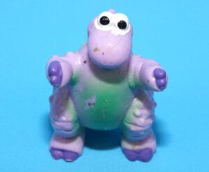 LOVE DINO PVC MINI DINOSAUR TOY FIGURE 1992 SOMA