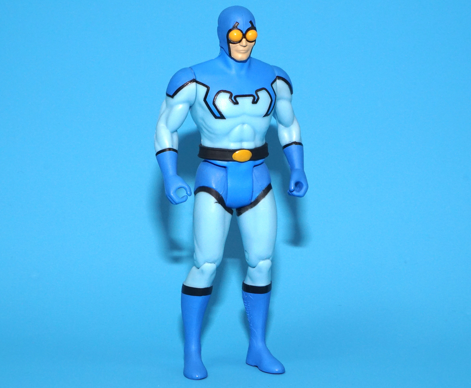 SUPER POWERS BLUE BEETLE 100% COMPLETE 2022 MCFARLANE - Image 2