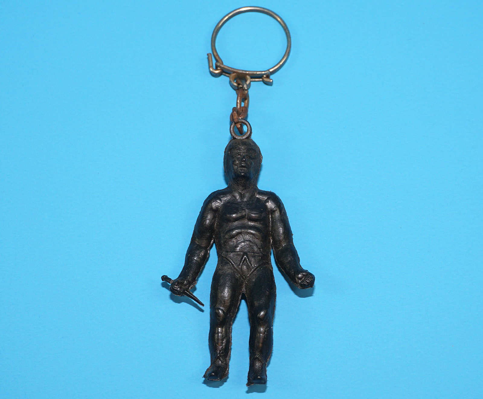 DANGER DIABOLIK KEYRING KEYCHAIN PLASTIC TOY FIGURE 1:32 SCALE 1968 HOLLAND PROMO - Image 2