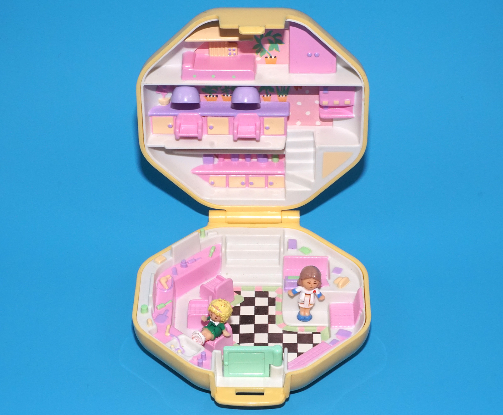 POLLY POCKET HAIR SALON NEAR COMPLETE 1990 BLUEBIRD TOYS - Image 2