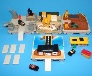 MICRO MACHINES TRAVEL CITY JOB LOT CITY DUMP MILITARY BASE ROCK QUARRY TOLL BRIDGE + PARTS 1987 GALOOB READ