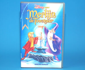 VHS DISNEY CLASSICS THE SWORD IN THE STONE 1963 MERLIJN DE TOVENAAR PAL DUTCH 1993 BENEVISTA HOME ENTERTAINMENT