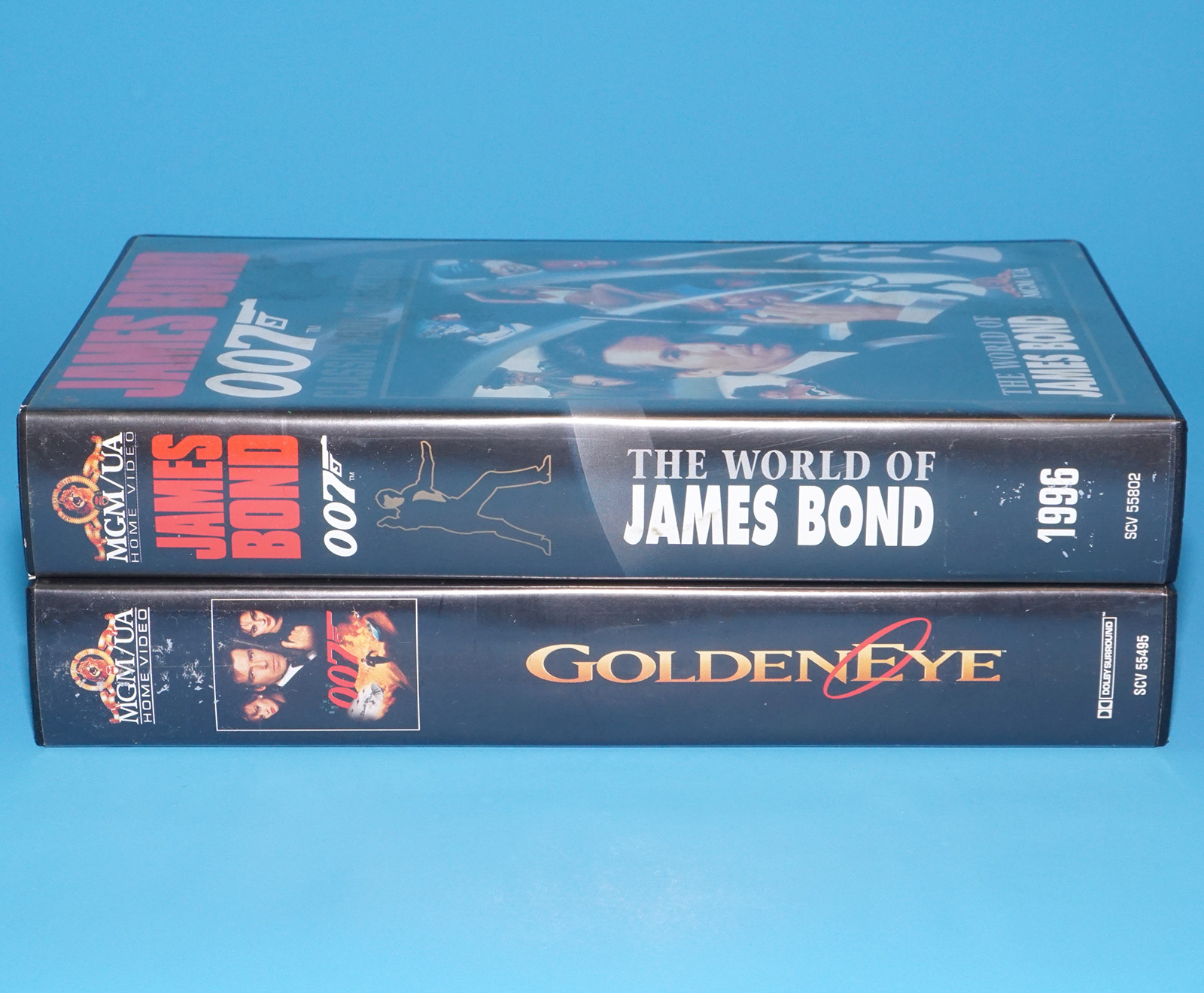 VHS GOLDENEYE & BONUS WORLD OF JAMES BOND DOCUMENTARY PAL DUTCH 1996 MGM UA HOME ENTERTAINMENT - Image 3