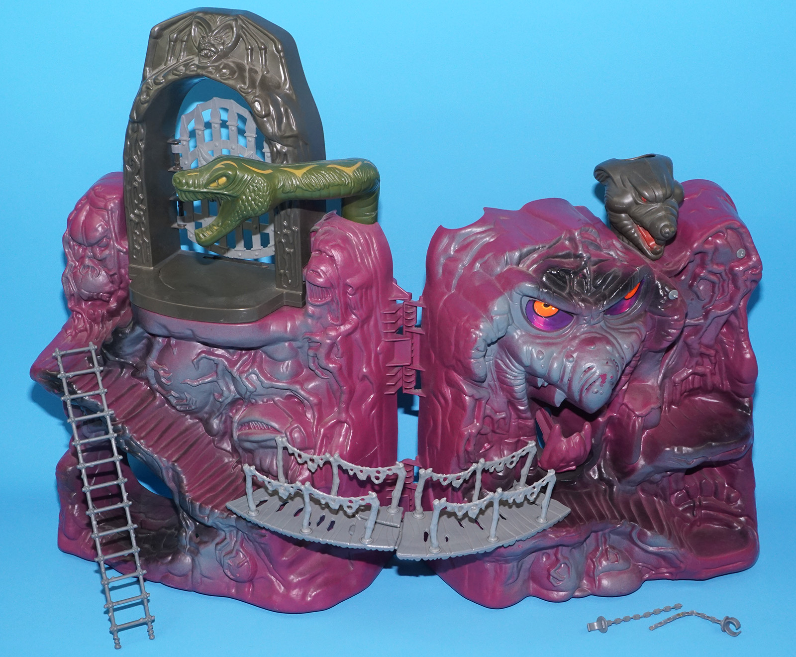 MOTU HE-MAN MASTERS OF THE UNIVERSE SNAKE MOUNTAIN 100% COMPLETE ITALY COO 1984 MATTEL WORKS! - Image 2