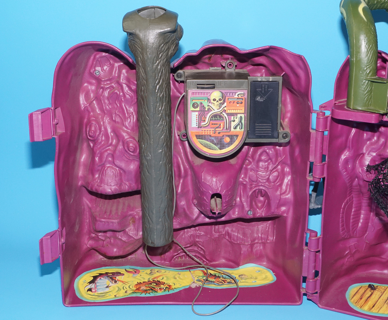 MOTU HE-MAN MASTERS OF THE UNIVERSE SNAKE MOUNTAIN 100% COMPLETE USA COO 1984 MATTEL WORKS! - Image 9