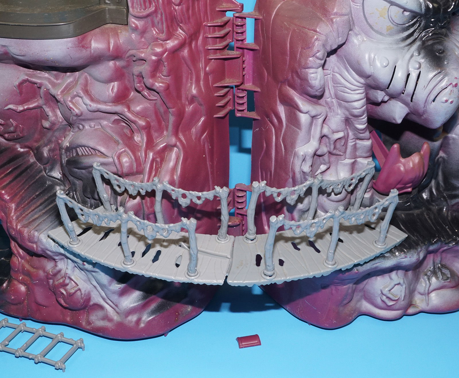 MOTU HE-MAN MASTERS OF THE UNIVERSE SNAKE MOUNTAIN NEAR COMPLETE USA COO 1984 MATTEL WORKS! - Image 5