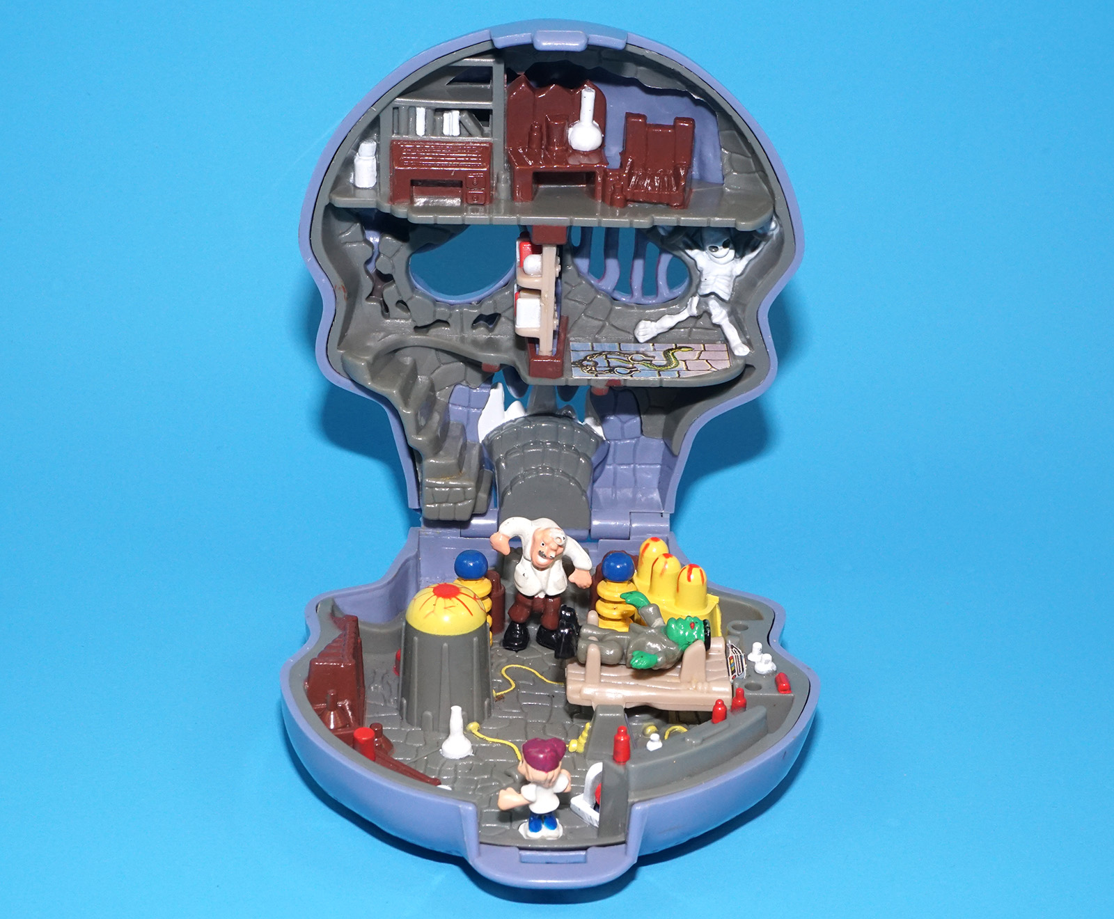 MIGHTY MAX DOOM ZONE ESCAPES FROM SKULL DUNGEON 100% COMPLETE 1992 BLUEBIRD TOYS - Image 6