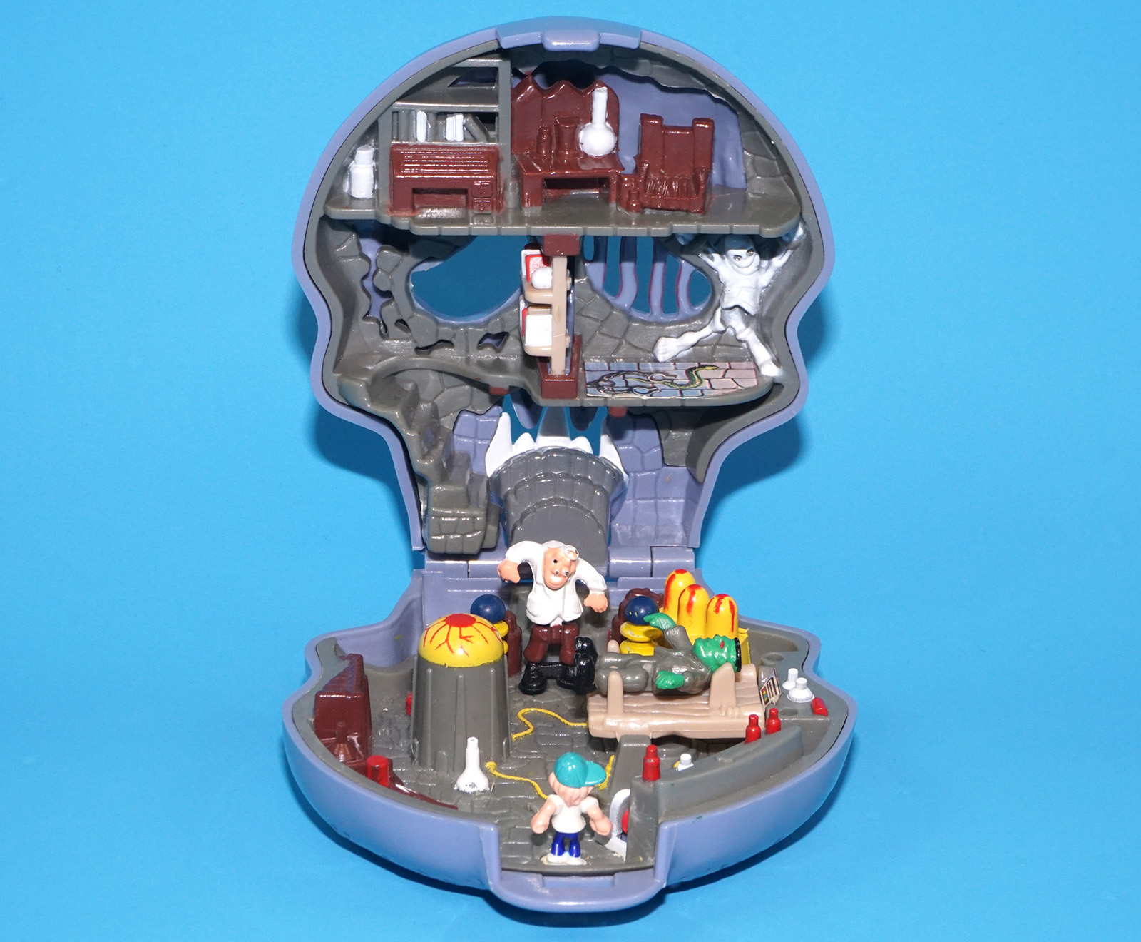 MIGHTY MAX DOOM ZONE ESCAPES FROM SKULL DUNGEON 100% COMPLETE 1992 BLUEBIRD TOYS - Image 6