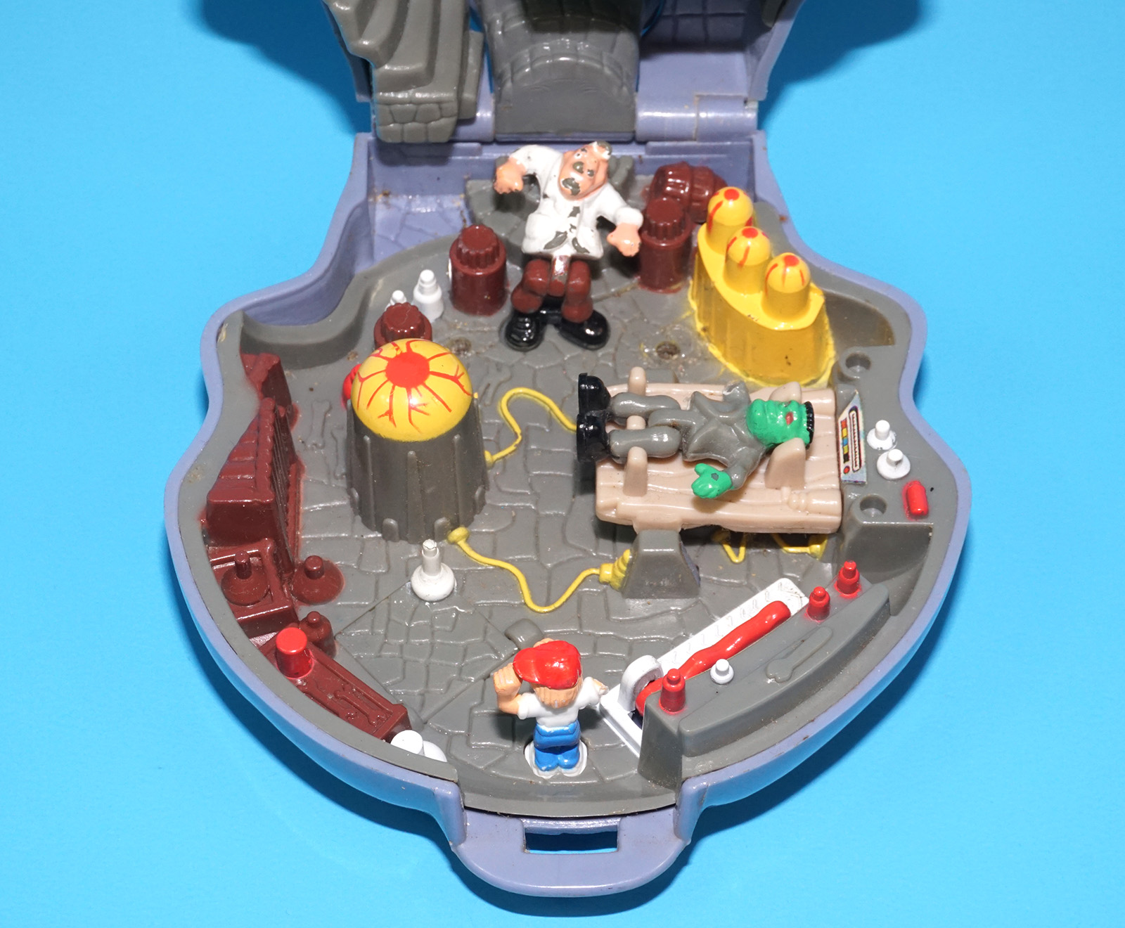 MIGHTY MAX DOOM ZONE ESCAPES FROM SKULL DUNGEON NEAR COMPLETE 1992 BLUEBIRD TOYS READ - Image 7