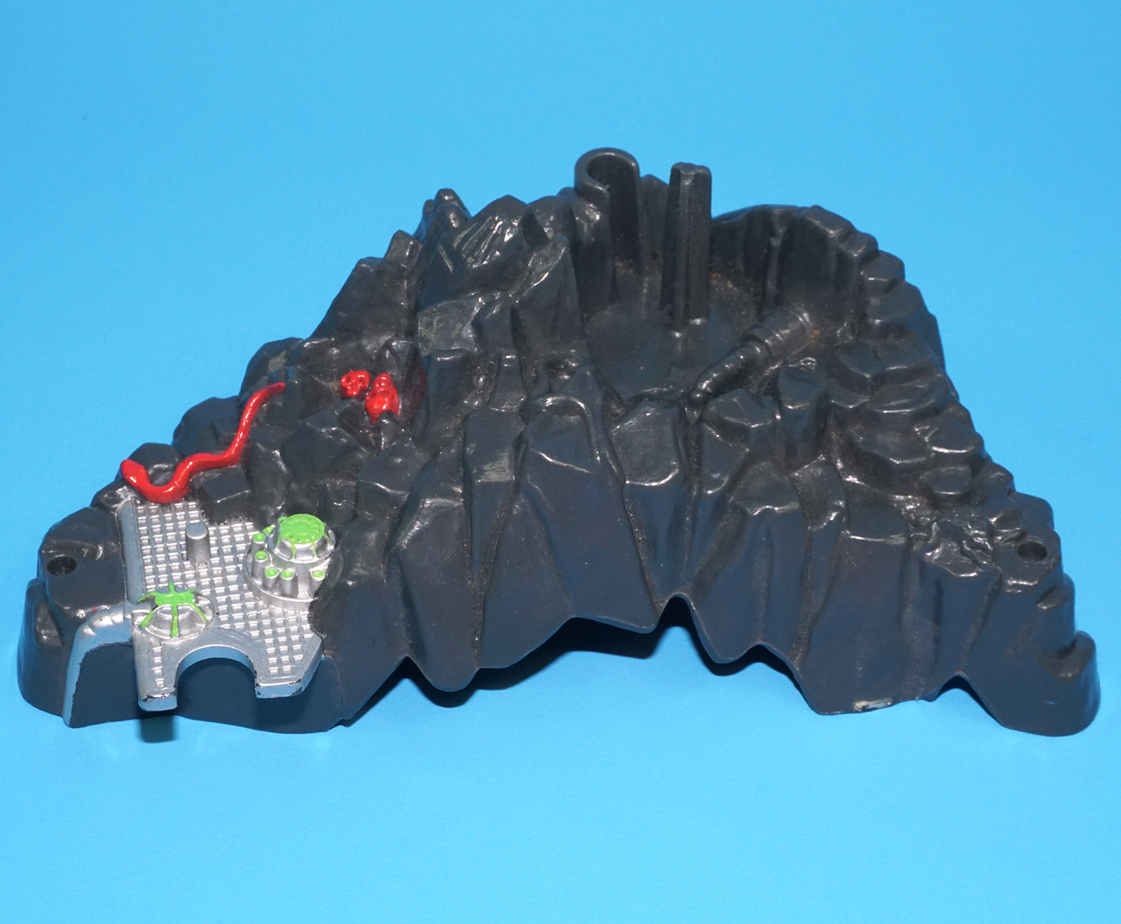 MIGHTY MAX ORIGINAL SPARE PART PLAYSET SKULL MOUNTAIN ROCK FORMATION 1992 BLUEBIRD TOYS