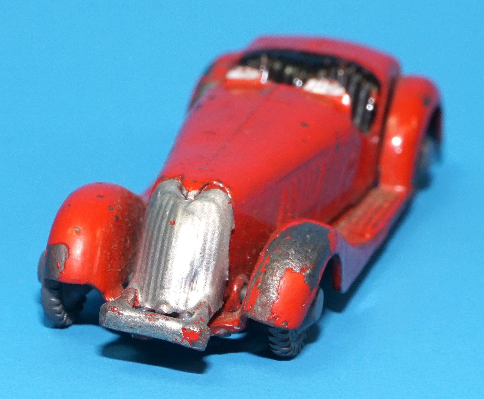 BRITAINS LILLIPUT LV601 OPEN SPORTS CAR SOLID PLASTIC WHEELS 1956 BRITAINS LTD ENGLAND - Image 2