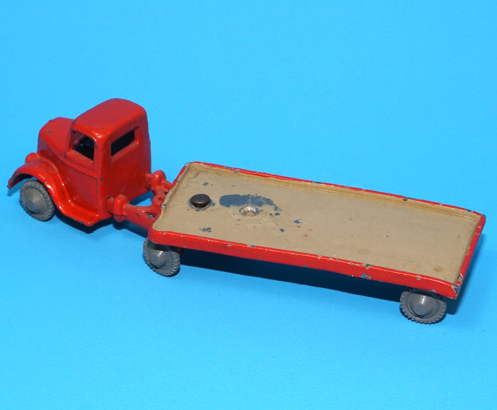BRITAINS LILLIPUT LV603 ARTICULATED LORRY SOLID PLASTIC WHEELS PVC TYRES 1950 BRITAINS LTD ENGLAND - Image 4