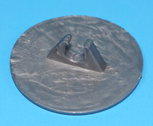 MOTU KO COMBO WARRIOR ORIGINAL SPARE PART SHIELD 1990 BOOTLEG CHINA