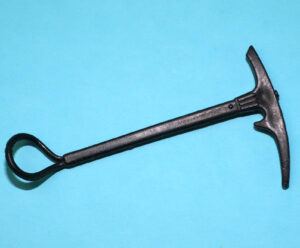 1985 GI JOE ALPINE v1 ORIGINAL SPARE PART CLIMBING AXE HASBRO