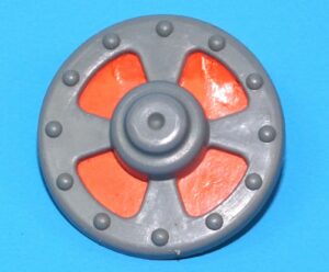 MOTU HE-MAN MASTERS OF THE UNIVERSE ORIGINAL SPARE PART HE-MAN SHIELD FRANCE COO 1981 MATTEL