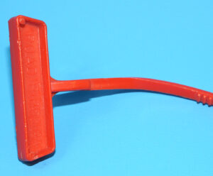 MOTU HE-MAN MASTERS OF THE UNIVERSE ORIGINAL SPARE PART ROAD RIPPER PULL CORD FRANCE 1984 MATTEL