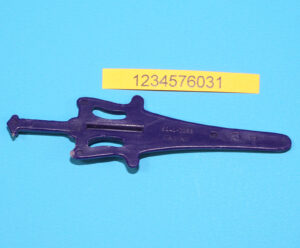 MOTU HE-MAN MASTERS OF THE UNIVERSE ORIGINAL SPARE PART SKELETOR SWORD TAIWAN 1981 MATTEL