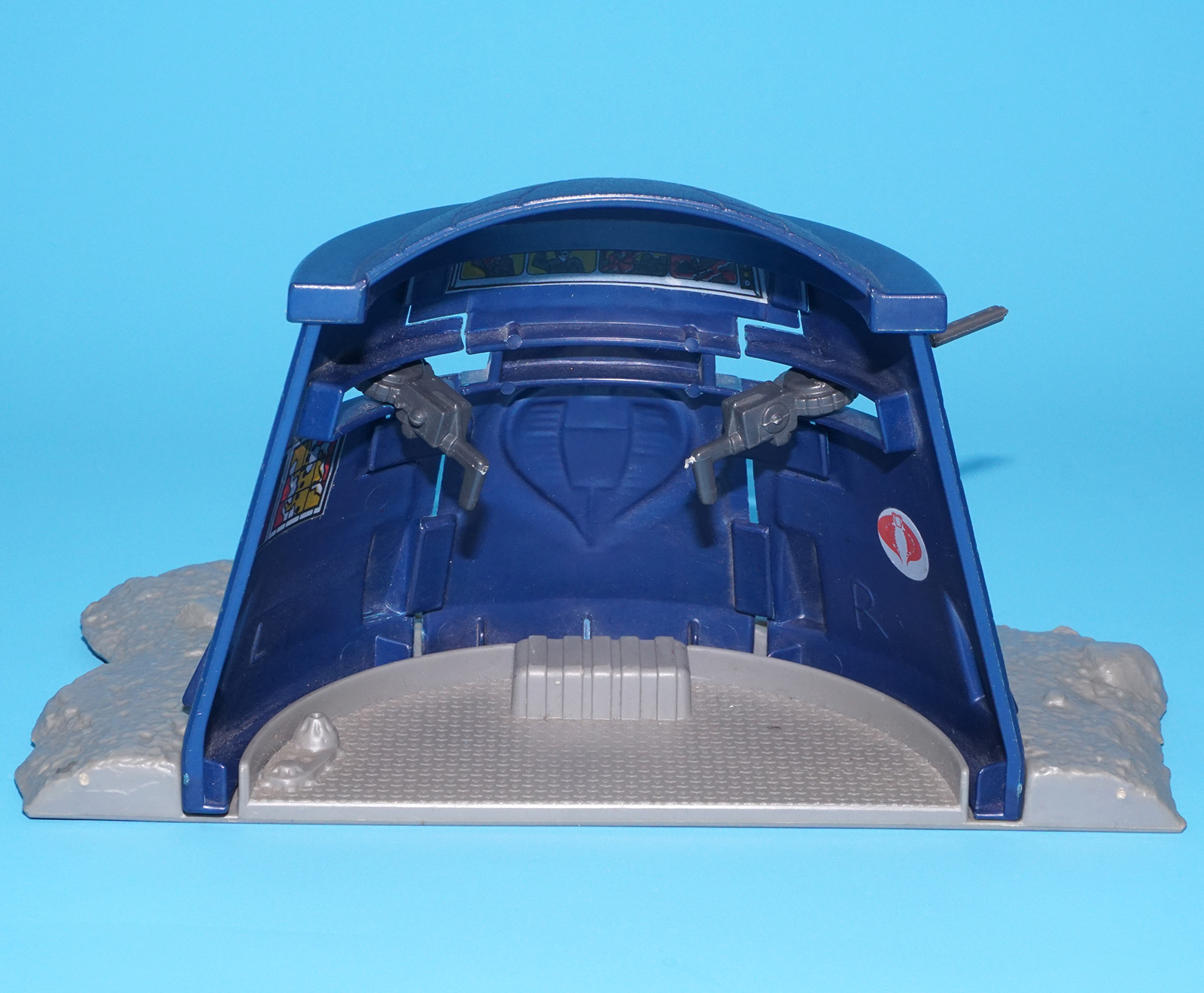 1985 GI JOE COBRA BUNKER NEAR COMPLETE HASBRO - Image 3