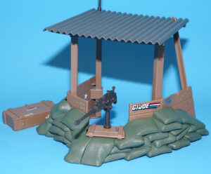 1986 GI JOE OUTPOST DEFENDER NEAR COMPLETE HASBRO READ