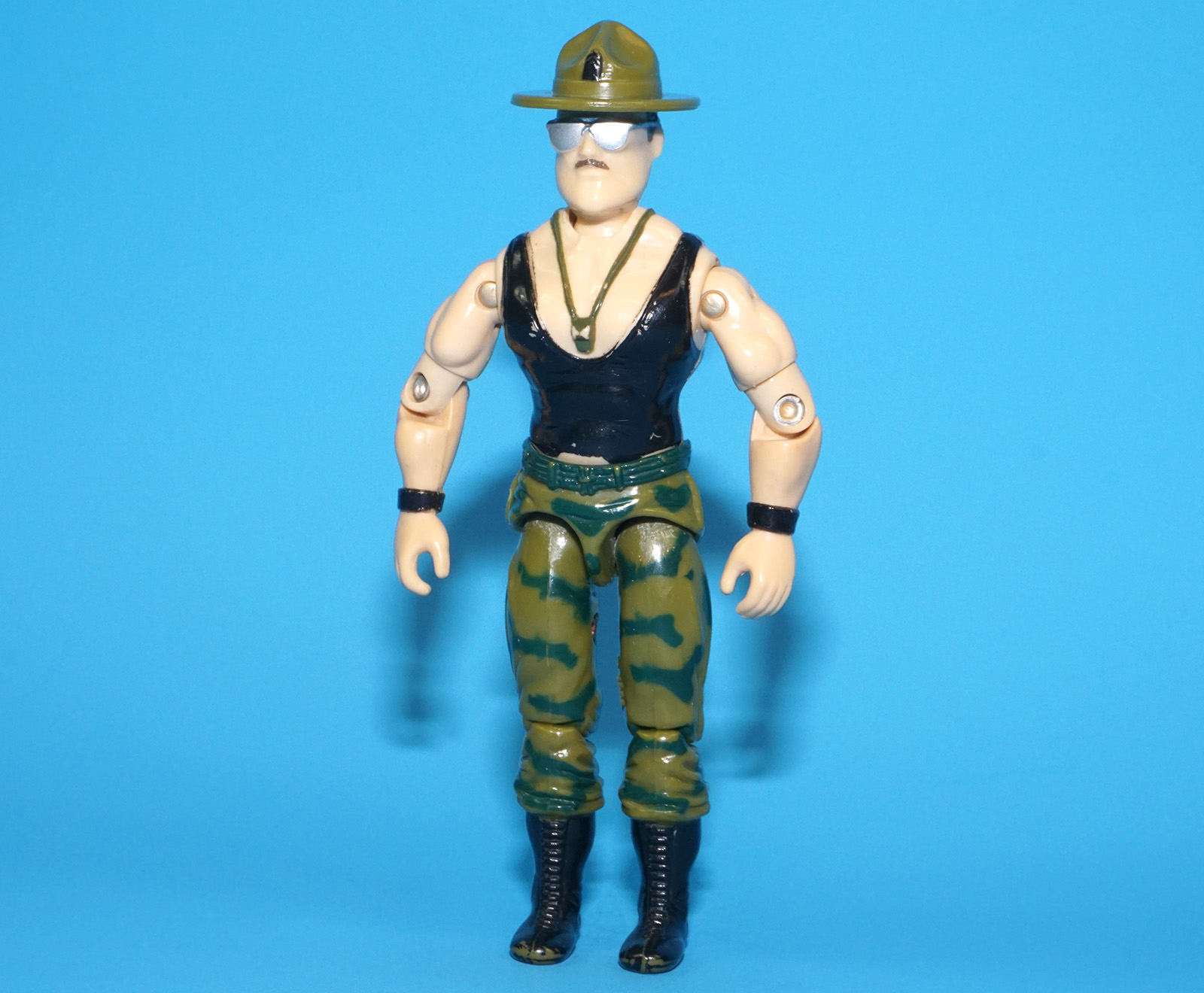 1986 GI JOE SGT SLAUGHTER v2 TRIPLE T TANK DRIVER C8 HASBRO - Image 2