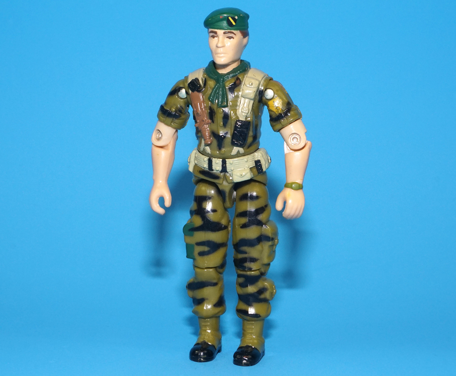 1987 GI JOE FALCON v1 C9 HASBRO - Image 2