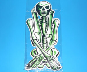 GLO-SKELETON 24  GLOWS-IN-THE-DARK SKELETON HALLOWEEN DECORATION MOC MOSC SEALED 1978 FUNNY FACE HONG KONG