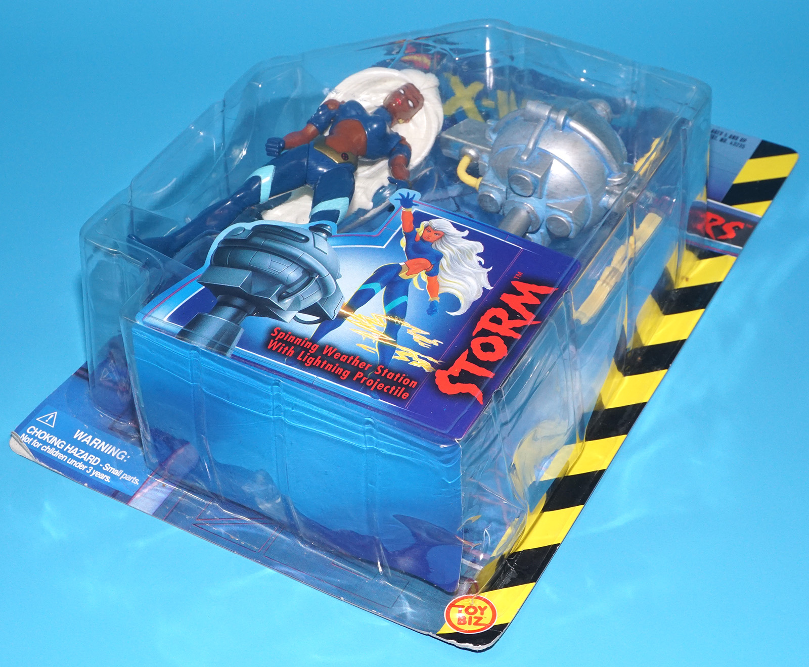 MARVEL X-MEN ROBOT FIGHTERS STORM MOC MOSC US CARD 1997 TOY BIZ - Image 6