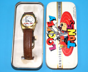 LOONEY TUNES AMERICA’S WATCH WRISTWATCH BUGS BUNNY MERRY MELODIES 1989 ARMITRON COLLECTIBLES