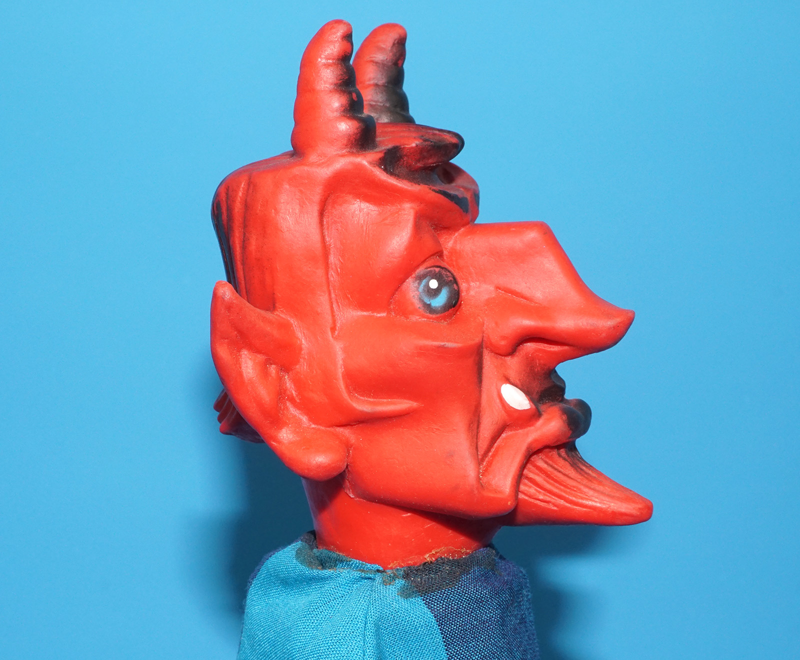 PUNCH & JUDY VINTAGE HAND PUPPET DEMON DEVIL SATAN 1970s GERMANY RUBBER SOFT VINYL HEAD - Image 5