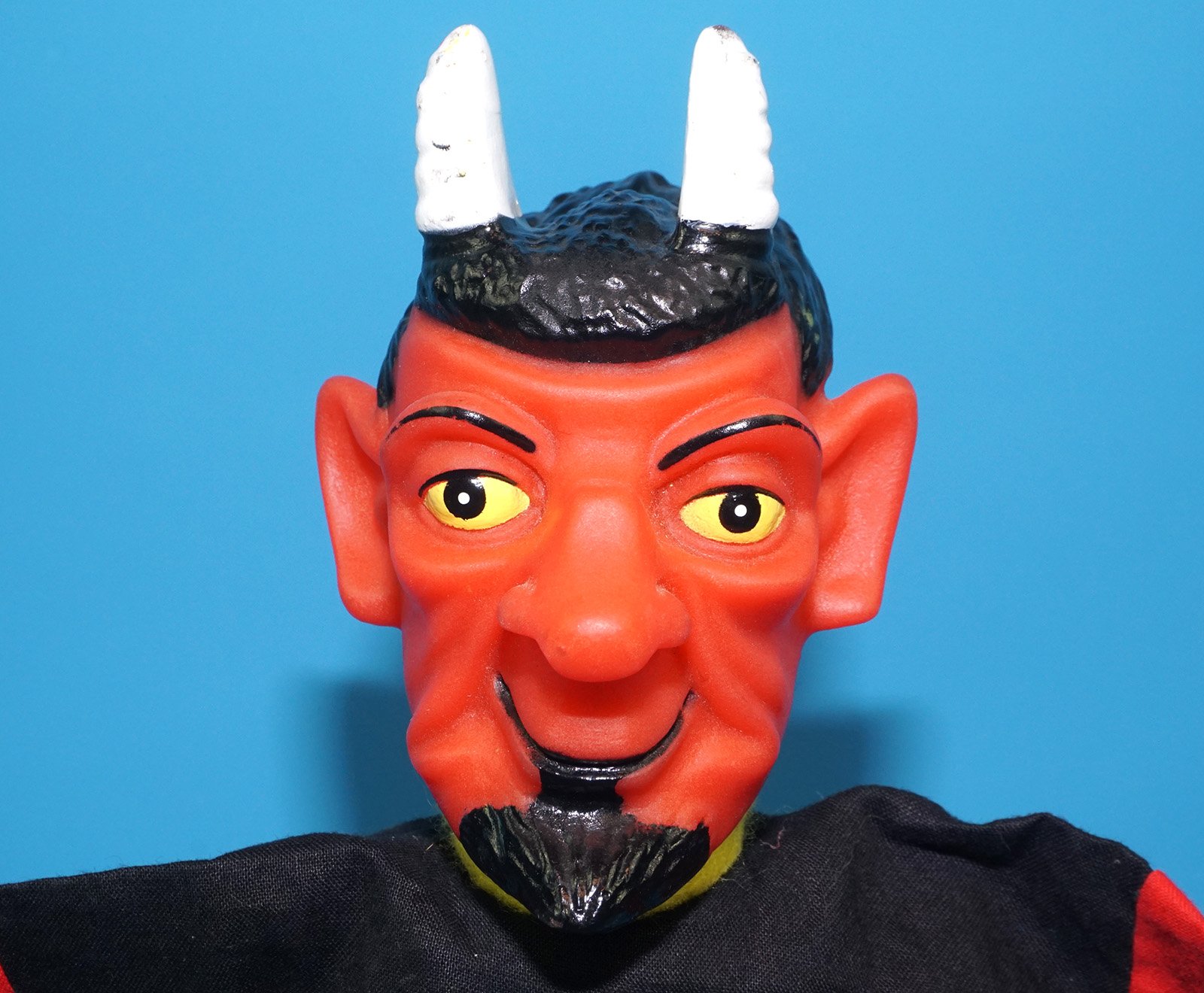 PUNCH & JUDY VINTAGE HAND PUPPET DEMON DEVIL SATAN 1970s GERMANY RUBBER SOFT VINYL HEAD - Image 2