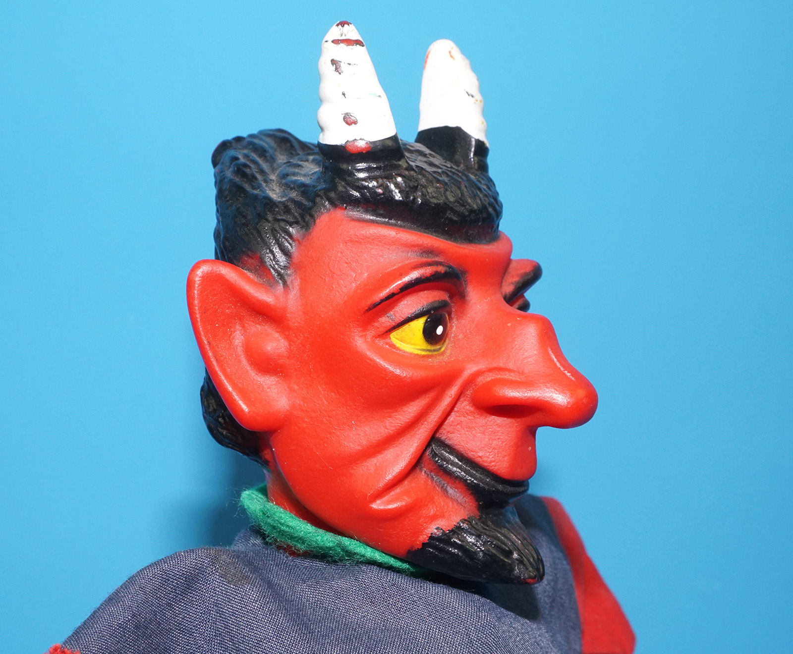 PUNCH & JUDY VINTAGE HAND PUPPET DEMON DEVIL SATAN 1970s GERMANY RUBBER SOFT VINYL HEAD - Image 4