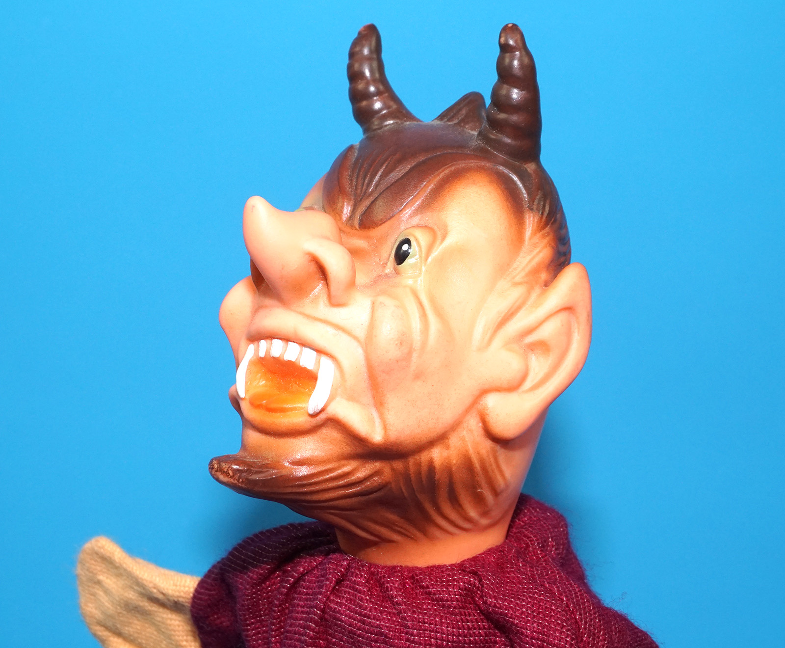 PUNCH & JUDY VINTAGE HAND PUPPET DEMON DEVIL SATAN 1970s GERMANY RUBBER SOFT VINYL HEAD - Image 5
